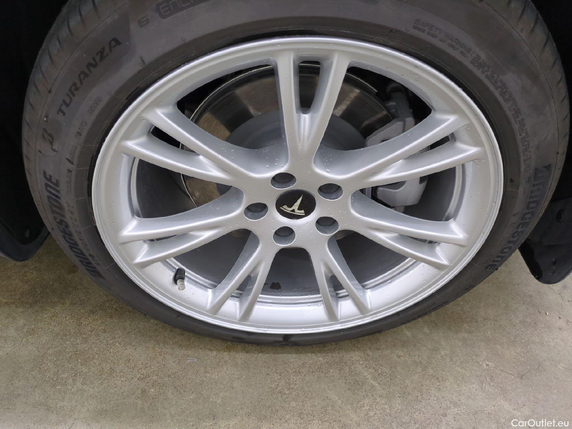  Tesla  Model Y TESLA  / 2020 / 5P / SUV Grand Autonomie Dual Motor AWD #6