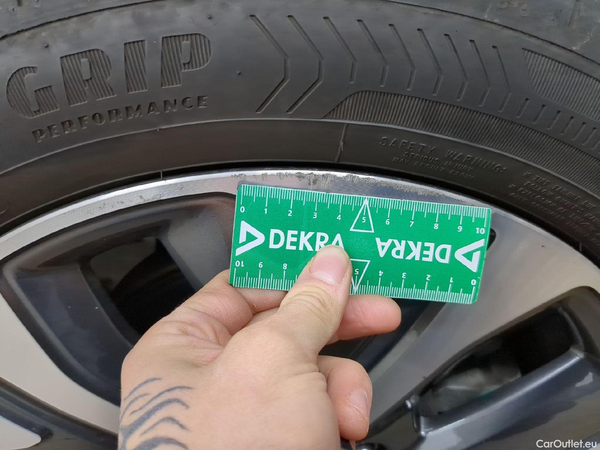  KIA  Niro  e- Premium 64kWh BVA #4