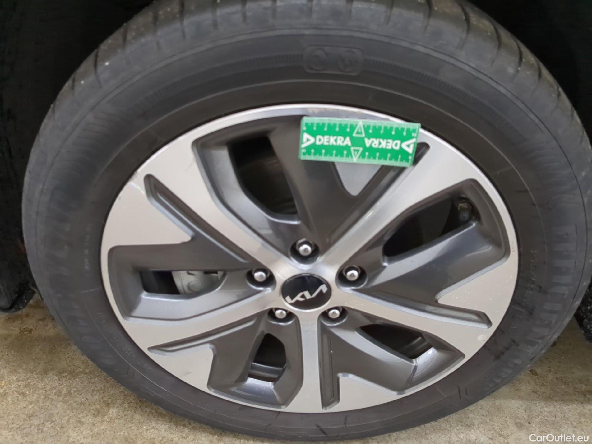  KIA  Niro  e- Premium 64kWh BVA #8