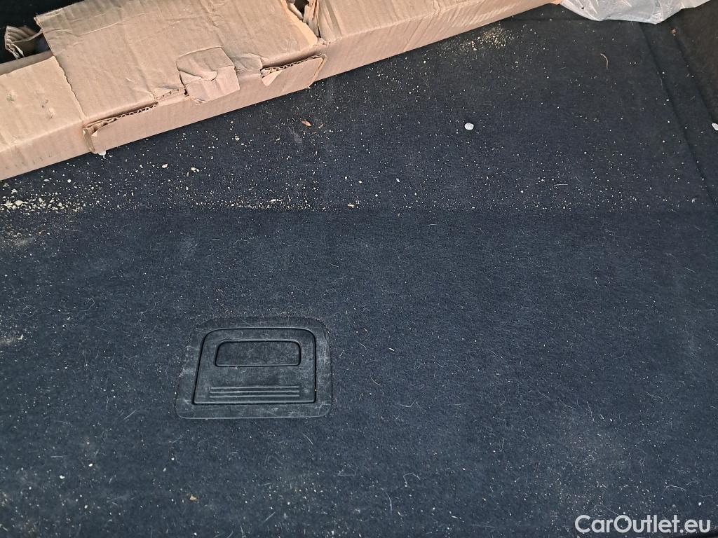  Audi  Q5 AUDI  / 2020 / 5P / todoterreno Advanced 35 TDI 120kW S tronic (AC2) #21