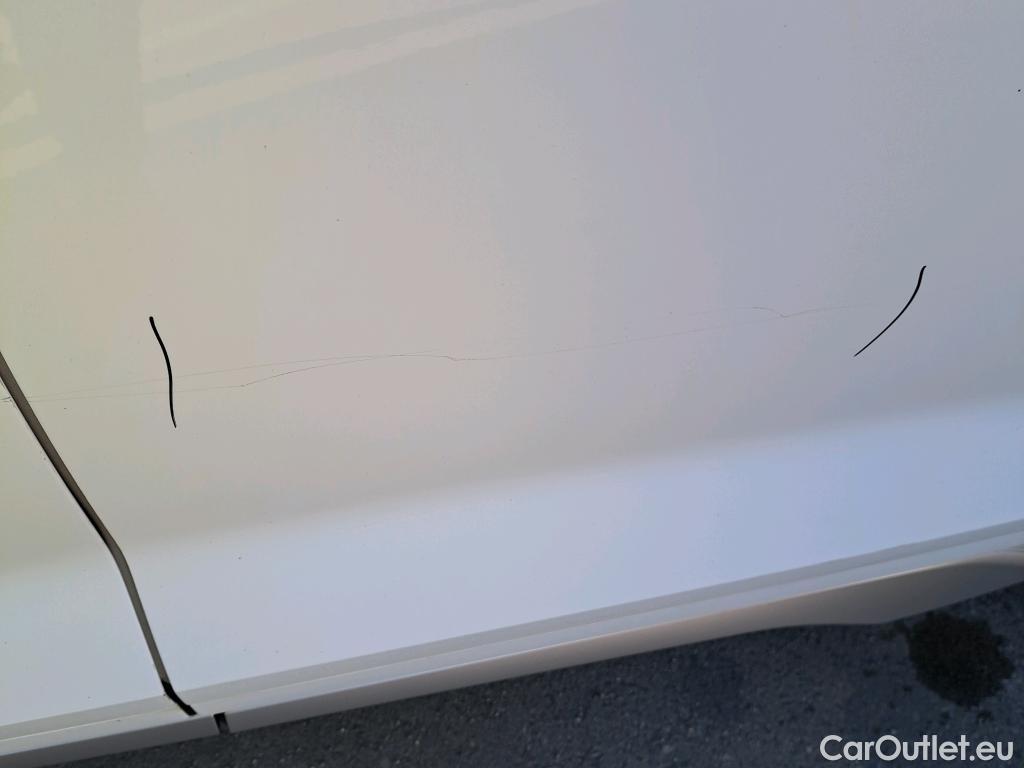  Audi  Q5 AUDI  / 2020 / 5P / todoterreno Advanced 35 TDI 120kW S tronic (AC2) #8