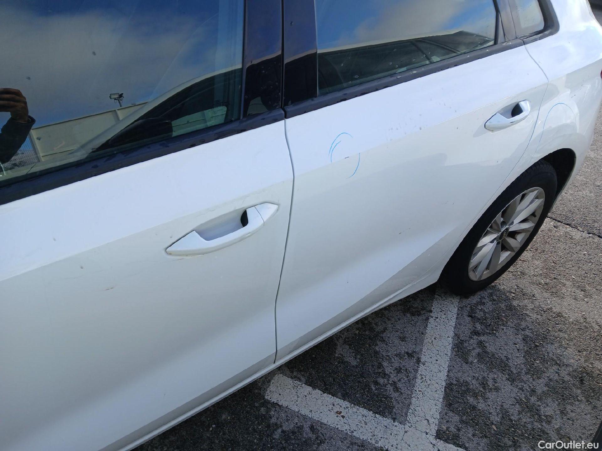  Audi  A3 AUDI  / 2020 / 5P / berlina con portón Sportback 30 TFSI 81kW (110CV) S tronic #17