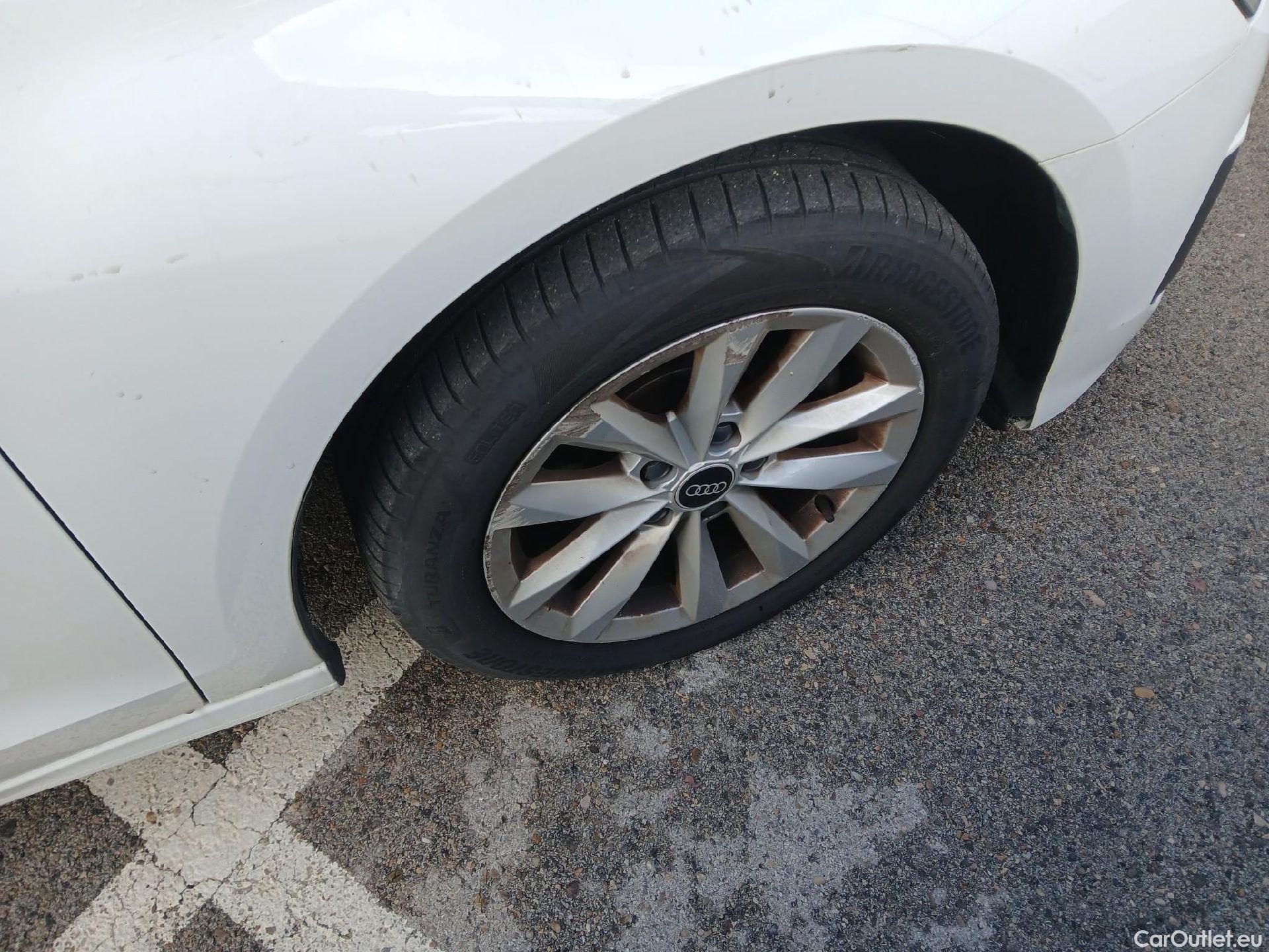  Audi  A3 AUDI  / 2020 / 5P / berlina con portón Sportback 30 TFSI 81kW (110CV) S tronic #9