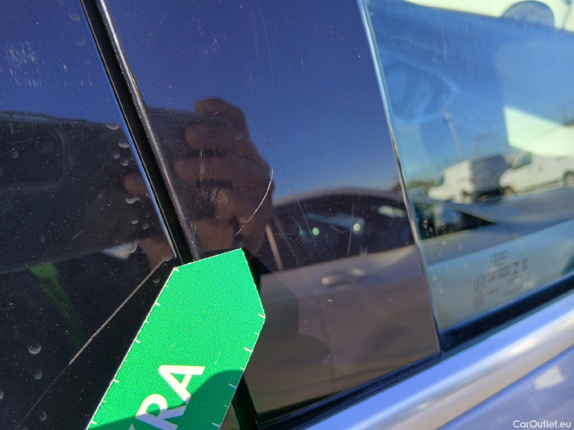  Audi  Q3 AUDI  / 2018 / 5P / todoterreno Advanced 35 TDI 110kW (150CV) #36