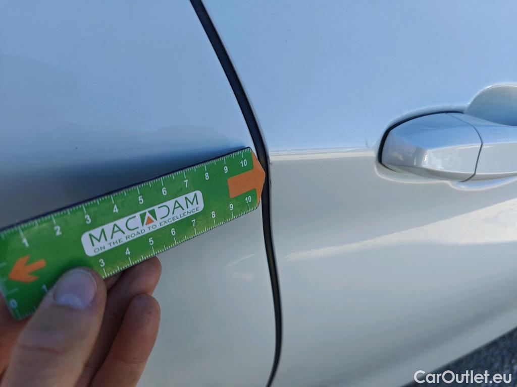  Bmw  X1 BMW  / 2019 / 5P / todoterreno sDrive18dA Corporate (AC4) #40