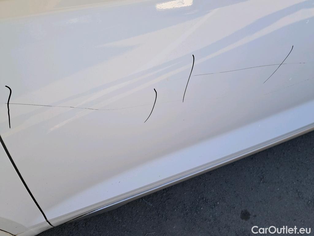  Audi  Q5 AUDI  / 2020 / 5P / todoterreno Advanced 35 TDI 120kW S tronic (AC2) #6