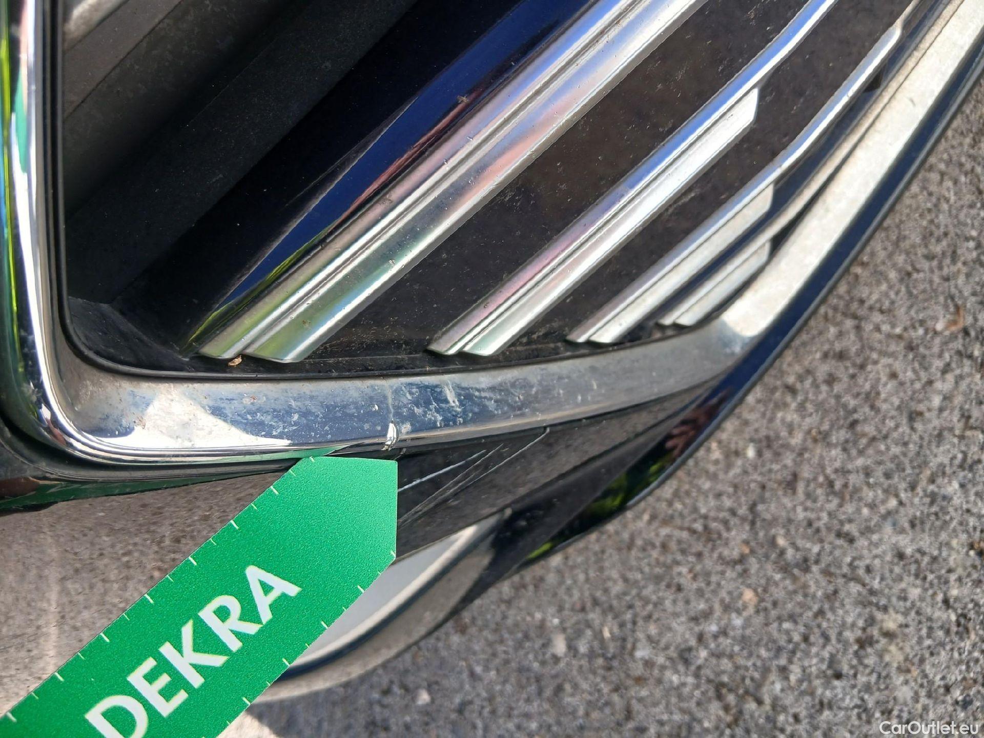  Audi  A4 AUDI  / 2019 / 5P / familiar Avant Advanced 35 TDI 120kW S tronic #9