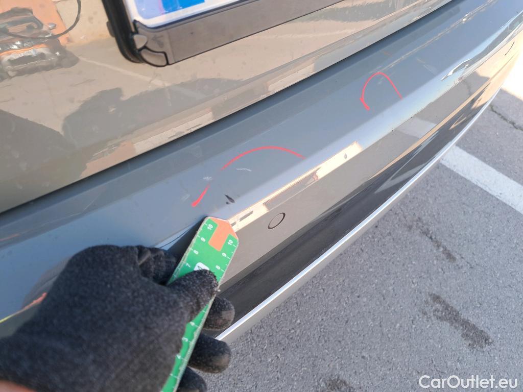  Audi  Q2 AUDI  / 2016 / 5P / todoterreno Design 30 TFSI 85kW (116CV) #2