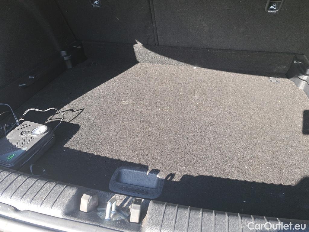  KIA  Cee'd KIA Ceed / 2021 / 5P / berlina con portón 1.0 T-GDi 74kW (100CV) Style Edition #42