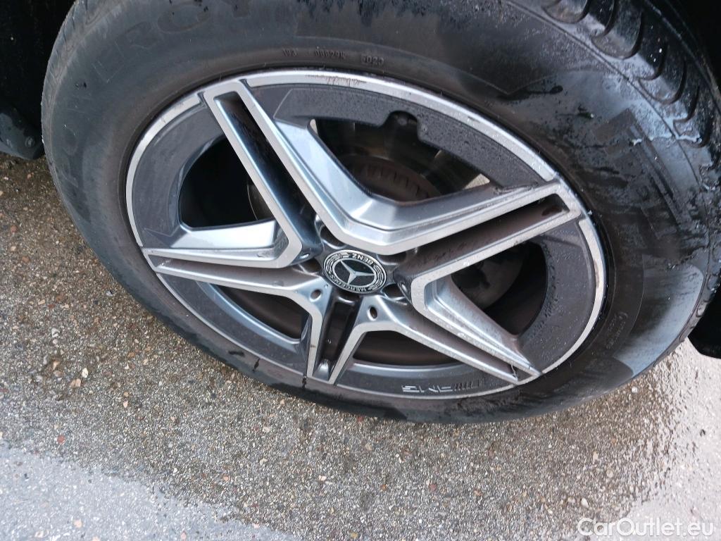  Mercedes  G-Klasee MERCEDES-BENZ Clase GLC / 2019 / 5P / todoterreno GLC 300 de 4MATIC #1