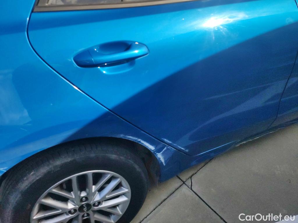  KIA  Rio KIA  / 2020 / 5P / berlina con portón 1.0 T-GDi 74kW (100CV) MHEV iMT Concept #28