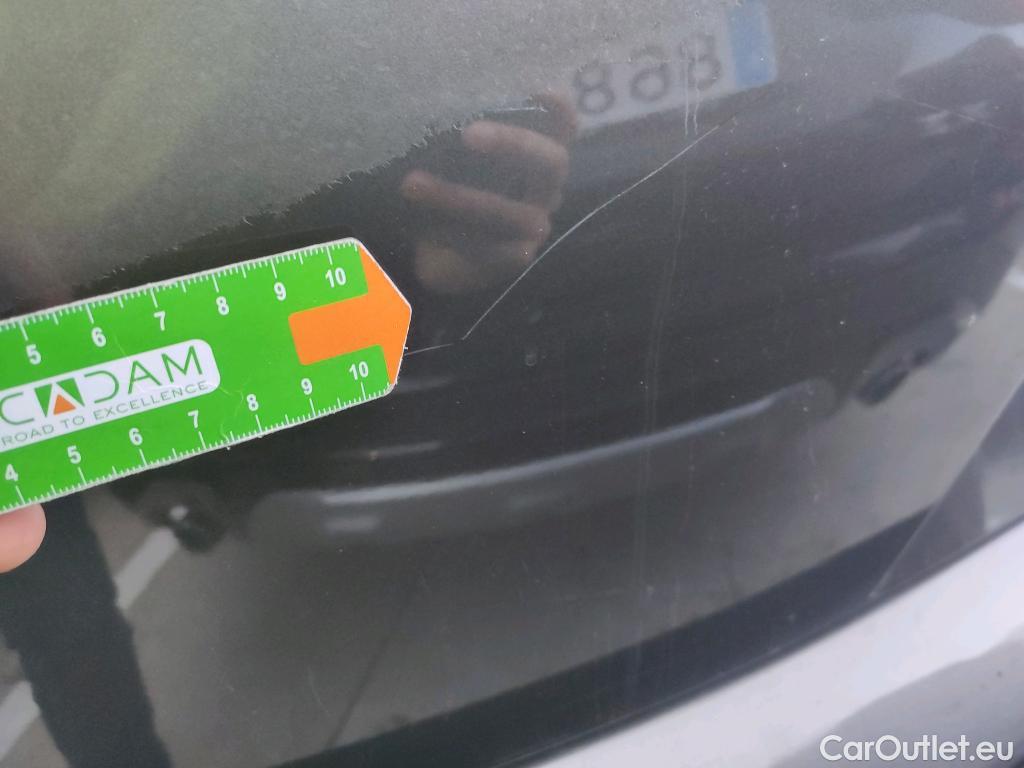  DS  DS7 DS DS 7 Crossback / 2017 / 5P / todoterreno BlueHDi DE 96kW (130CV) Auto. CHIC (AC) #2