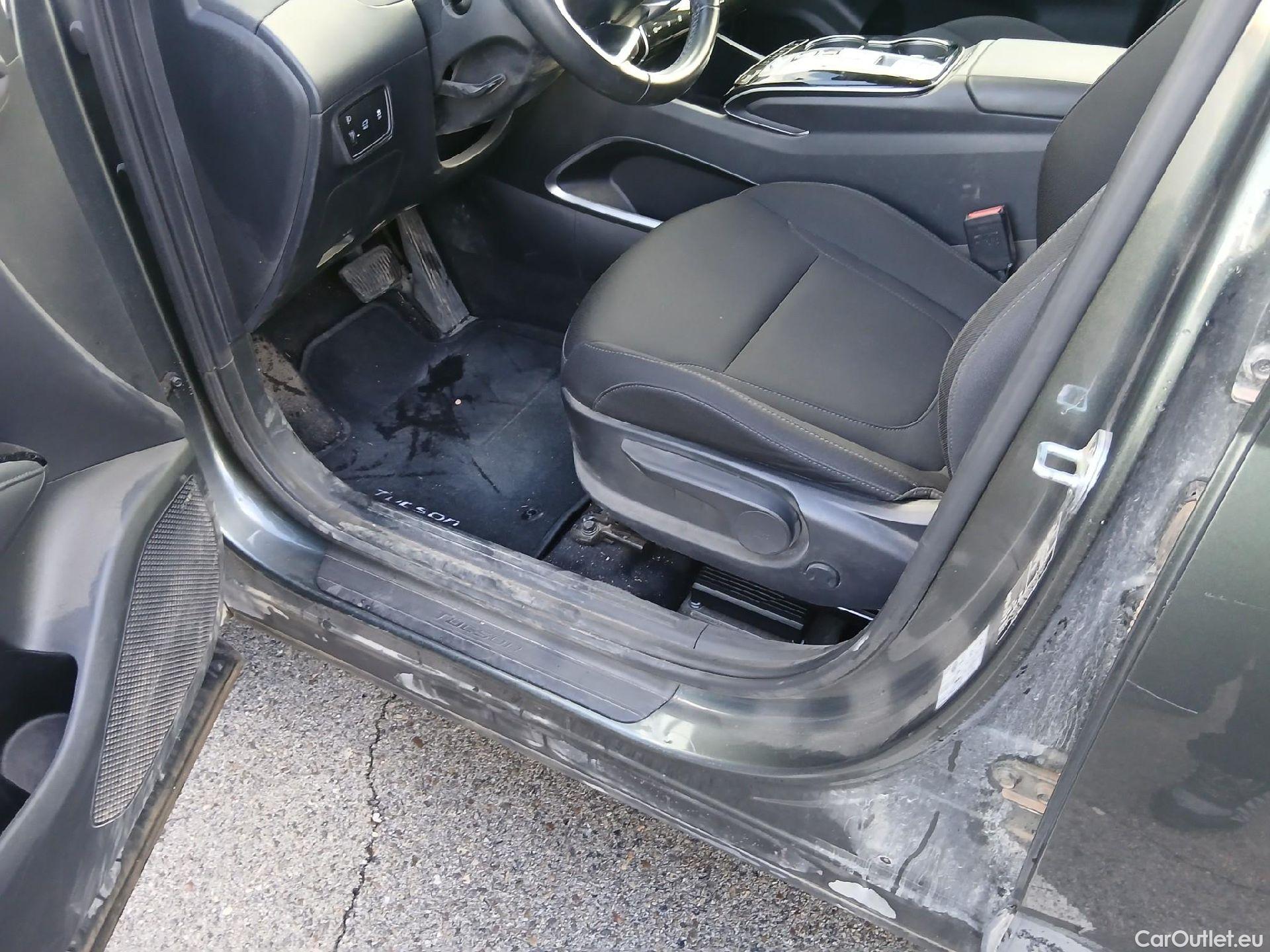  Hyundai  Tucson HYUNDAI  / 2020 / 5P / todoterreno 1.6 CRDI 100kW (136CV) 48V Tecno DCT 2C #10