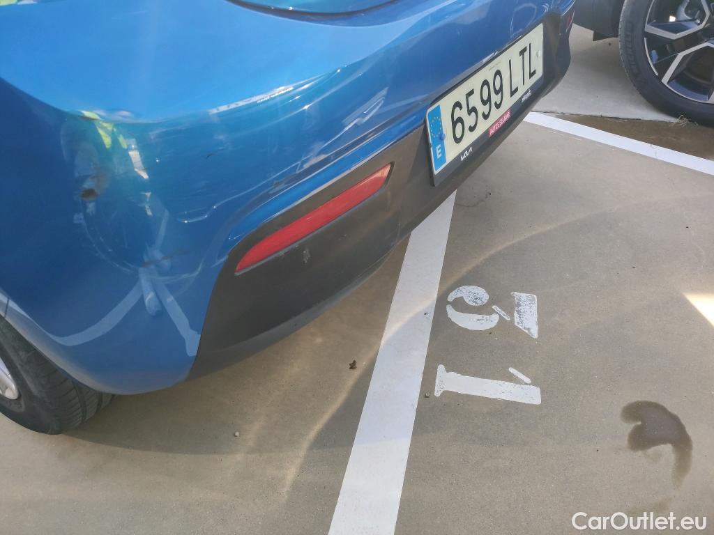  KIA  Rio KIA  / 2020 / 5P / berlina con portón 1.0 T-GDi 74kW (100CV) MHEV iMT Concept #42