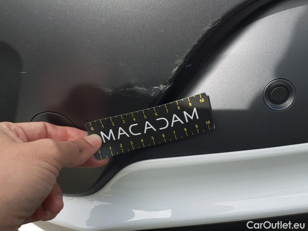  Hyundai   Ioniq HYUNDAI / 2019 / 5P / berlina con portón 1.6 GDI PHEV Klass DCT #28