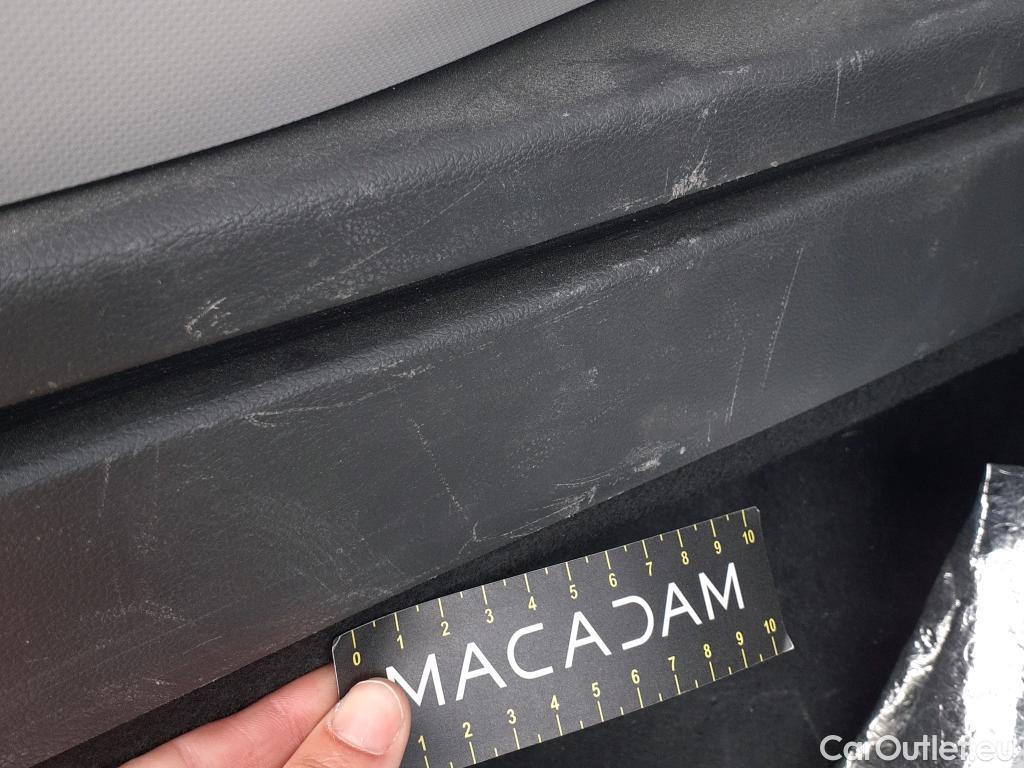  Hyundai   Ioniq HYUNDAI / 2019 / 5P / berlina con portón 1.6 GDI PHEV Klass DCT #10