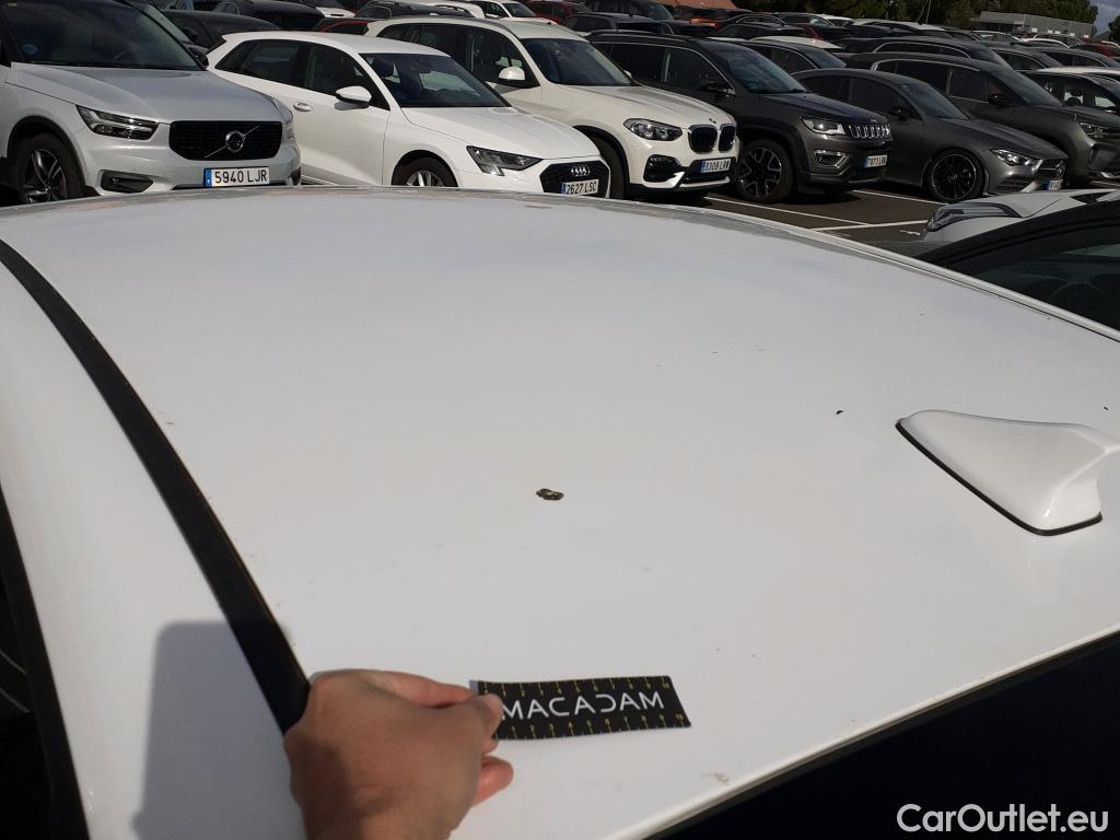  Hyundai   Ioniq HYUNDAI / 2019 / 5P / berlina con portón 1.6 GDI PHEV Klass DCT #1