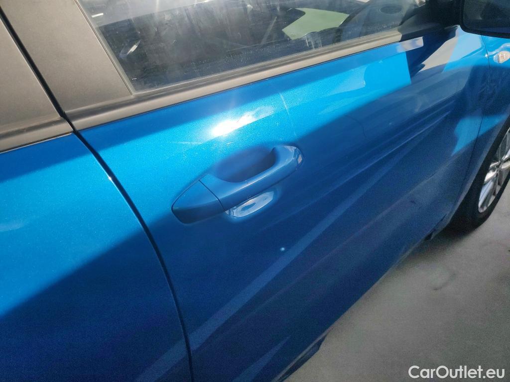  KIA  Rio KIA  / 2020 / 5P / berlina con portón 1.0 T-GDi 74kW (100CV) MHEV iMT Concept #26