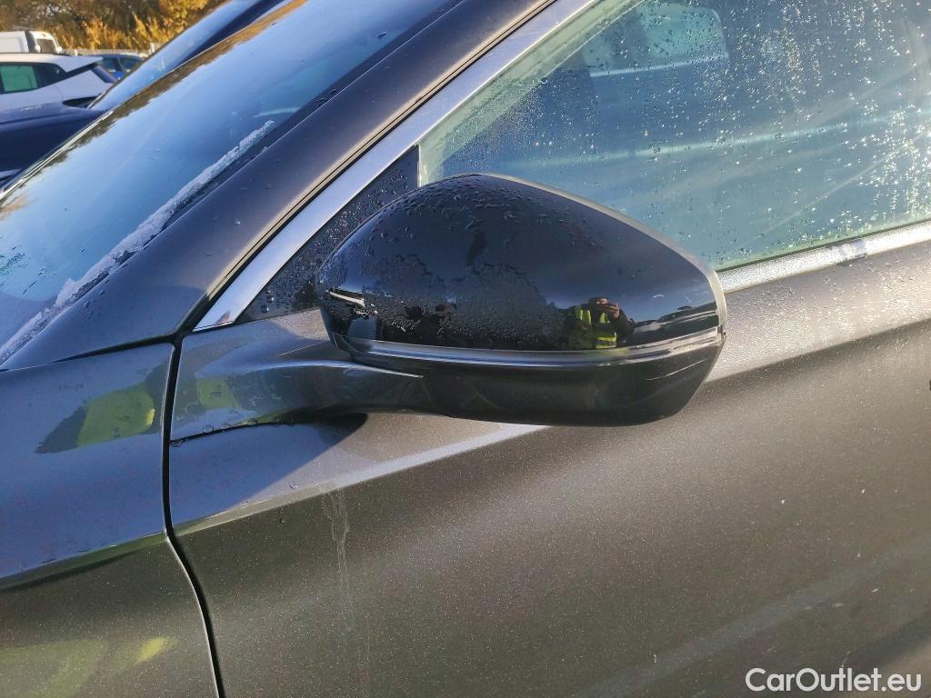  DS  DS7 DS DS 7 Crossback / 2017 / 5P / todoterreno BlueHDi DE 96kW (130CV) Auto. CHIC (AC) #7