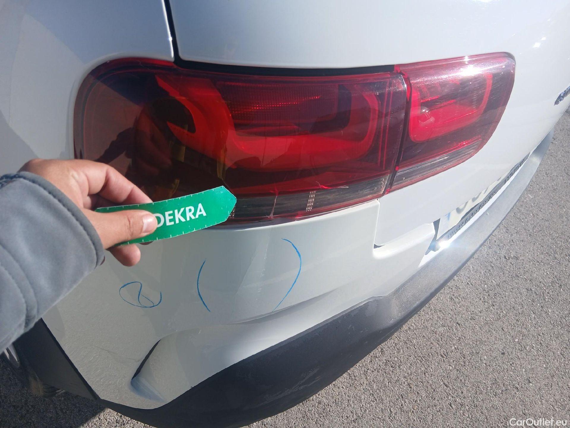  Citroen  C4 Cactus CITROEN  / 2018 / 5P / berlina con portón BlueHDi 73KW (100CV) Live #29