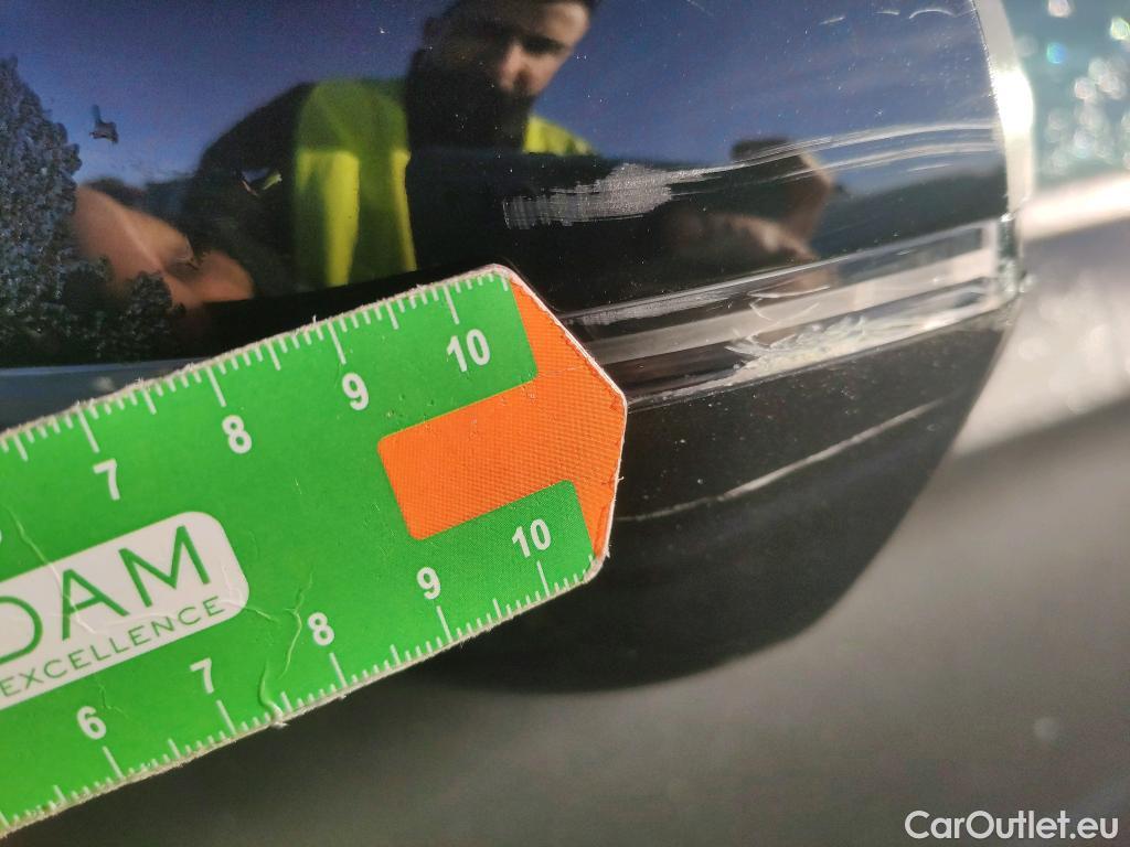  DS  DS7 DS DS 7 Crossback / 2017 / 5P / todoterreno BlueHDi DE 96kW (130CV) Auto. CHIC (AC) #8