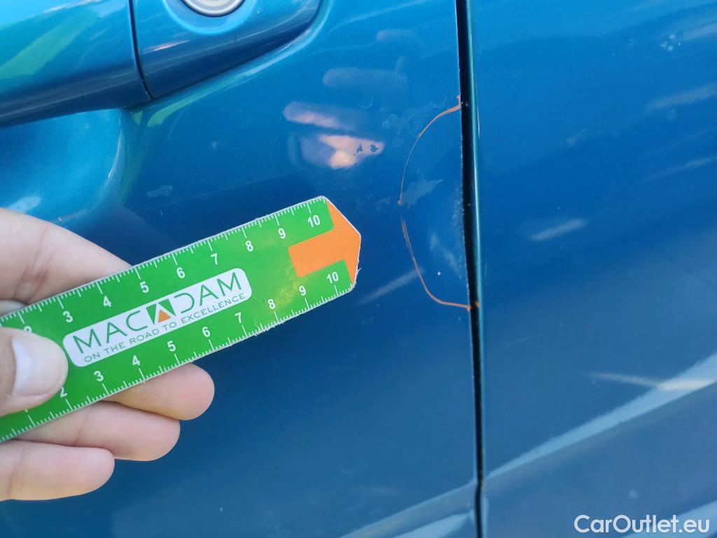  KIA  Rio KIA  / 2020 / 5P / berlina con portón 1.0 T-GDi 74kW (100CV) MHEV iMT Concept #5