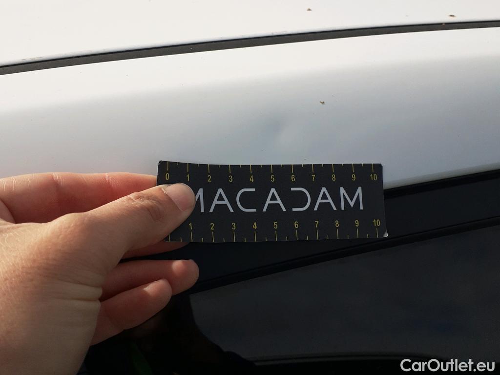  Hyundai   Ioniq HYUNDAI / 2019 / 5P / berlina con portón 1.6 GDI PHEV Klass DCT #26