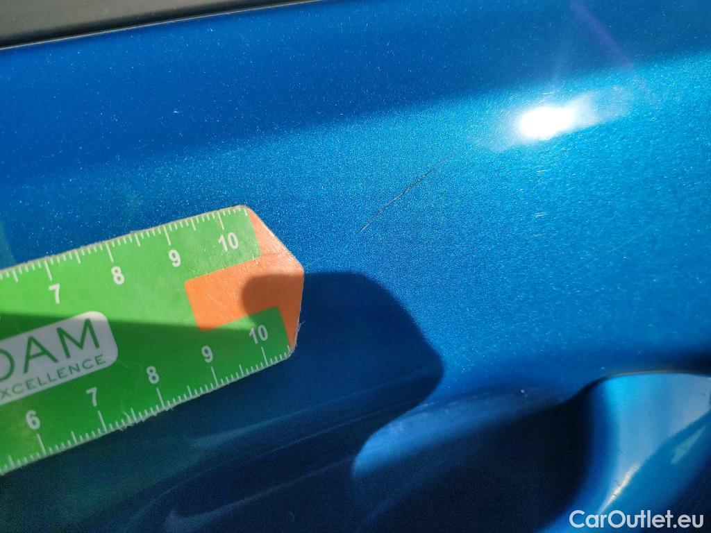  KIA  Rio KIA  / 2020 / 5P / berlina con portón 1.0 T-GDi 74kW (100CV) MHEV iMT Concept #27