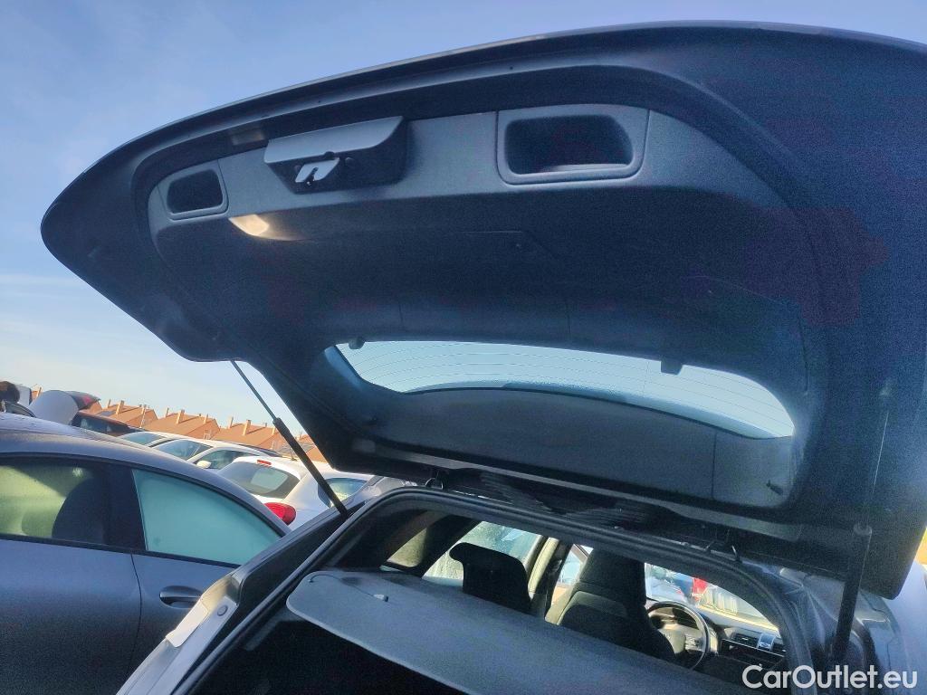  DS  DS7 DS DS 7 Crossback / 2017 / 5P / todoterreno BlueHDi DE 96kW (130CV) Auto. CHIC (AC) #27