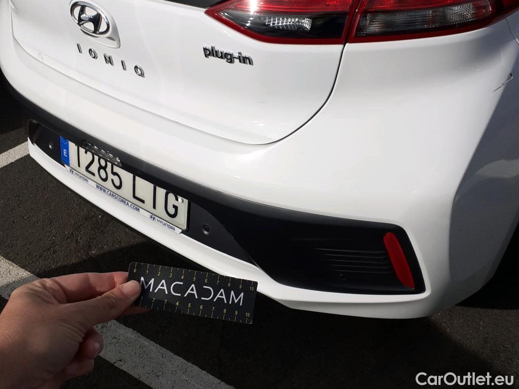  Hyundai   Ioniq HYUNDAI / 2019 / 5P / berlina con portón 1.6 GDI PHEV Klass DCT #18