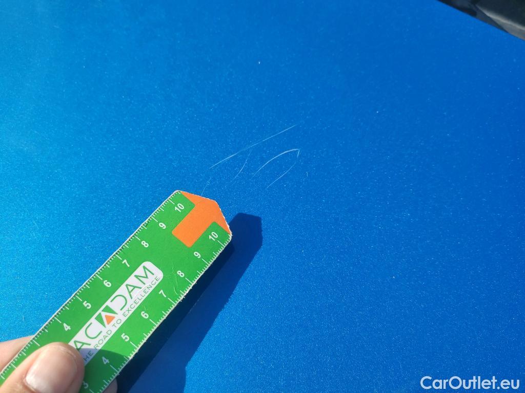  KIA  Rio KIA  / 2020 / 5P / berlina con portón 1.0 T-GDi 74kW (100CV) MHEV iMT Concept #19