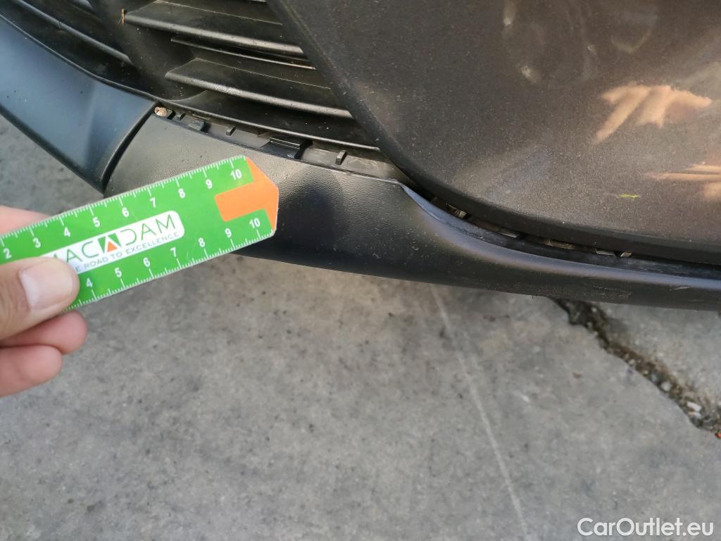  DS  DS7 DS DS 7 Crossback / 2017 / 5P / todoterreno BlueHDi DE 96kW (130CV) Auto. CHIC (AC) #38