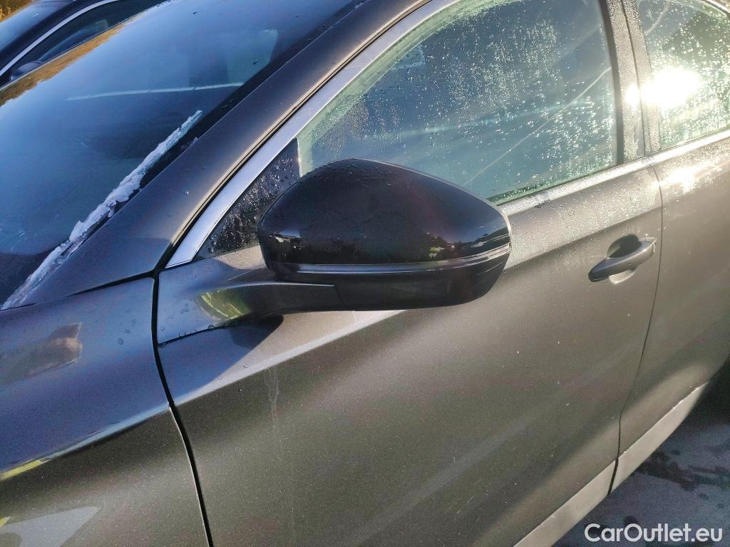  DS  DS7 DS DS 7 Crossback / 2017 / 5P / todoterreno BlueHDi DE 96kW (130CV) Auto. CHIC (AC) #35