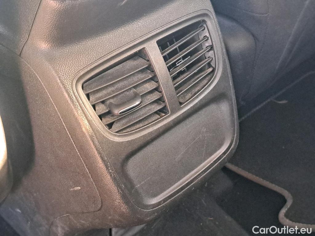  Opel   Grandland X OPEL Grandland / 2021 / 5P / todoterreno 1.5 CDTi Business Edition Auto #23