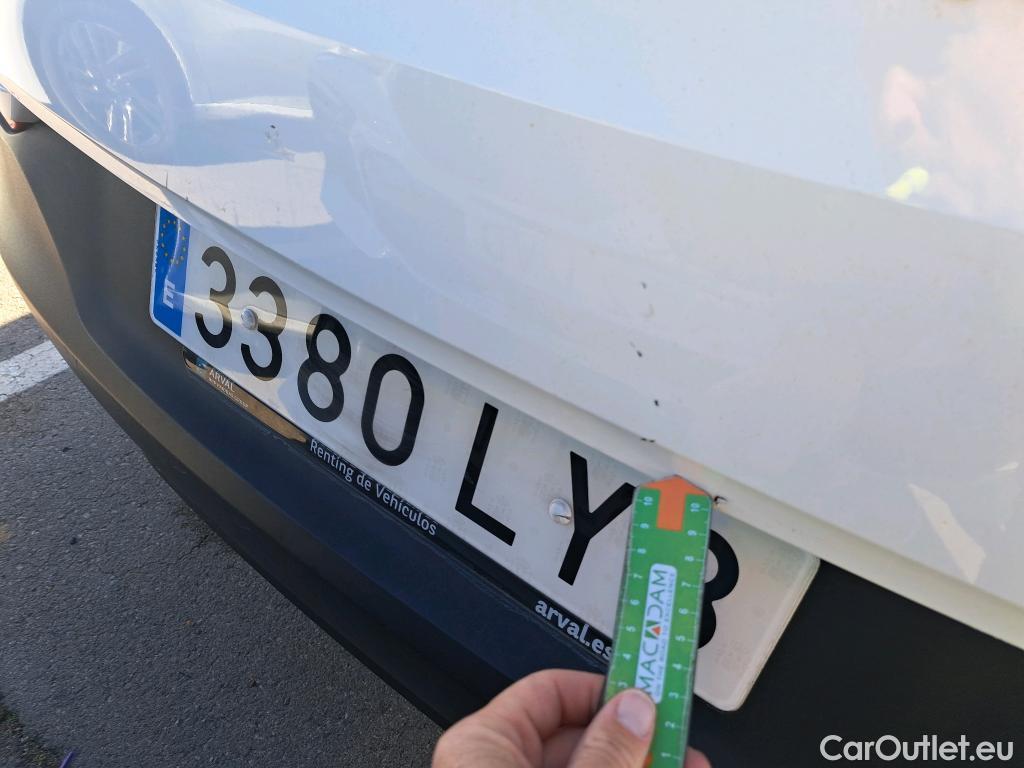  Opel   Grandland X OPEL Grandland / 2021 / 5P / todoterreno 1.5 CDTi Business Edition Auto #10