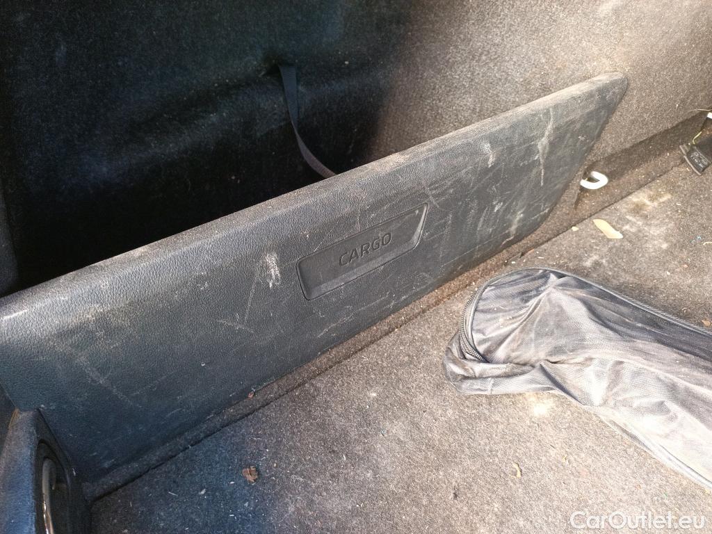  Skoda  Octavia SKODA  / 2020 / 5P / familiar Combi 2.0 TDI 110kW (150CV) DSG Style #31