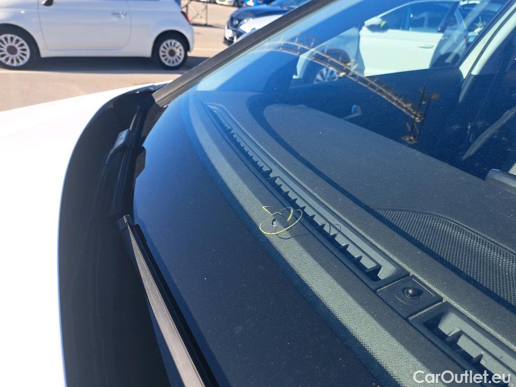  Opel   Grandland X OPEL Grandland / 2021 / 5P / todoterreno 1.5 CDTi Business Edition Auto #1