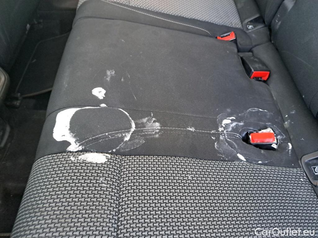  Opel   Grandland X OPEL Grandland / 2021 / 5P / todoterreno 1.5 CDTi Business Edition Auto #29