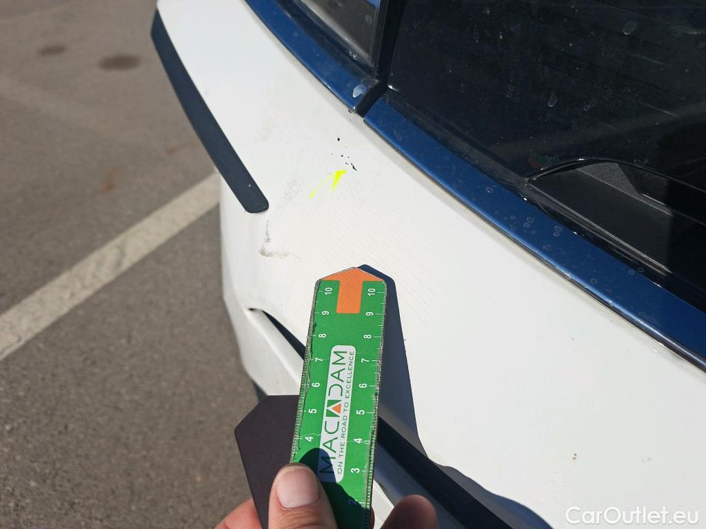  Opel   Grandland X OPEL Grandland / 2021 / 5P / todoterreno 1.5 CDTi Business Edition Auto #17