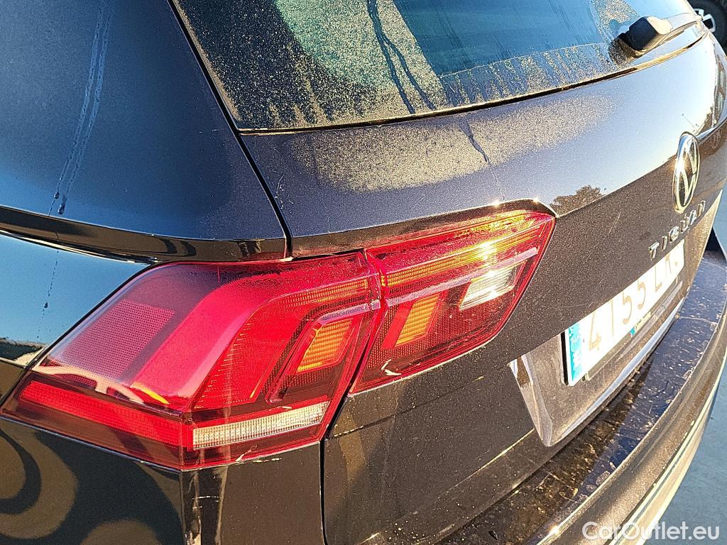  Volkswagen  Tiguan VOLKSWAGEN  / 2020 / 5P / todoterreno Life 2.0 TDI 110kW (150CV) DSG (AC2) #30