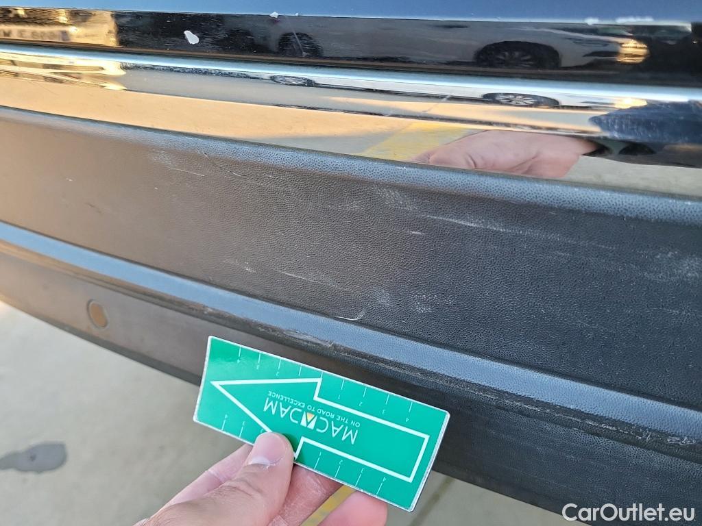  Volkswagen  Tiguan VOLKSWAGEN  / 2020 / 5P / todoterreno Life 2.0 TDI 110kW (150CV) DSG (AC2) #22