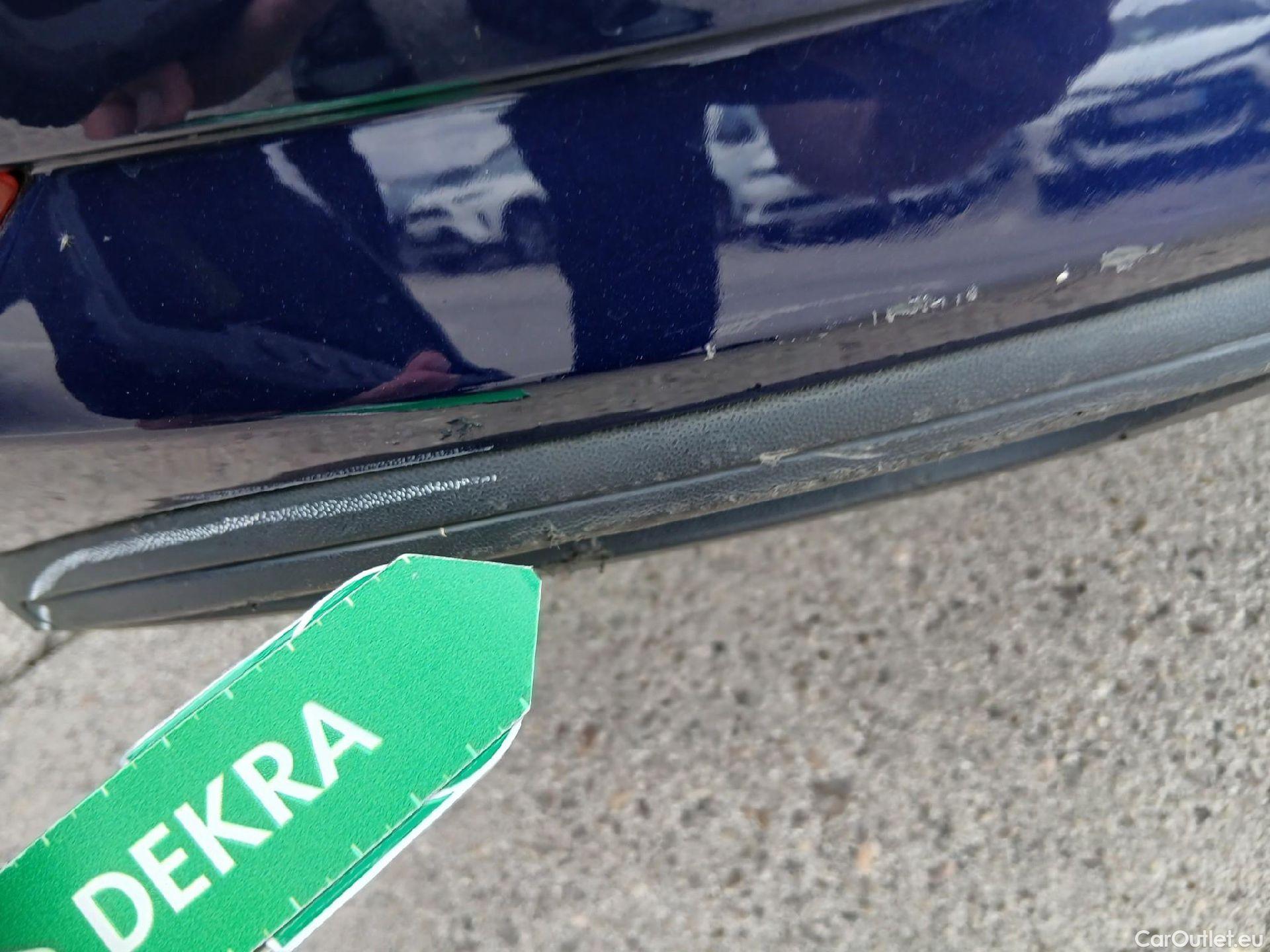  Volkswagen  Golf  VOLKSWAGEN / 2016 / 5P / familiar Last Edition 1.5 TSI 96kW(130CV) Variant #25