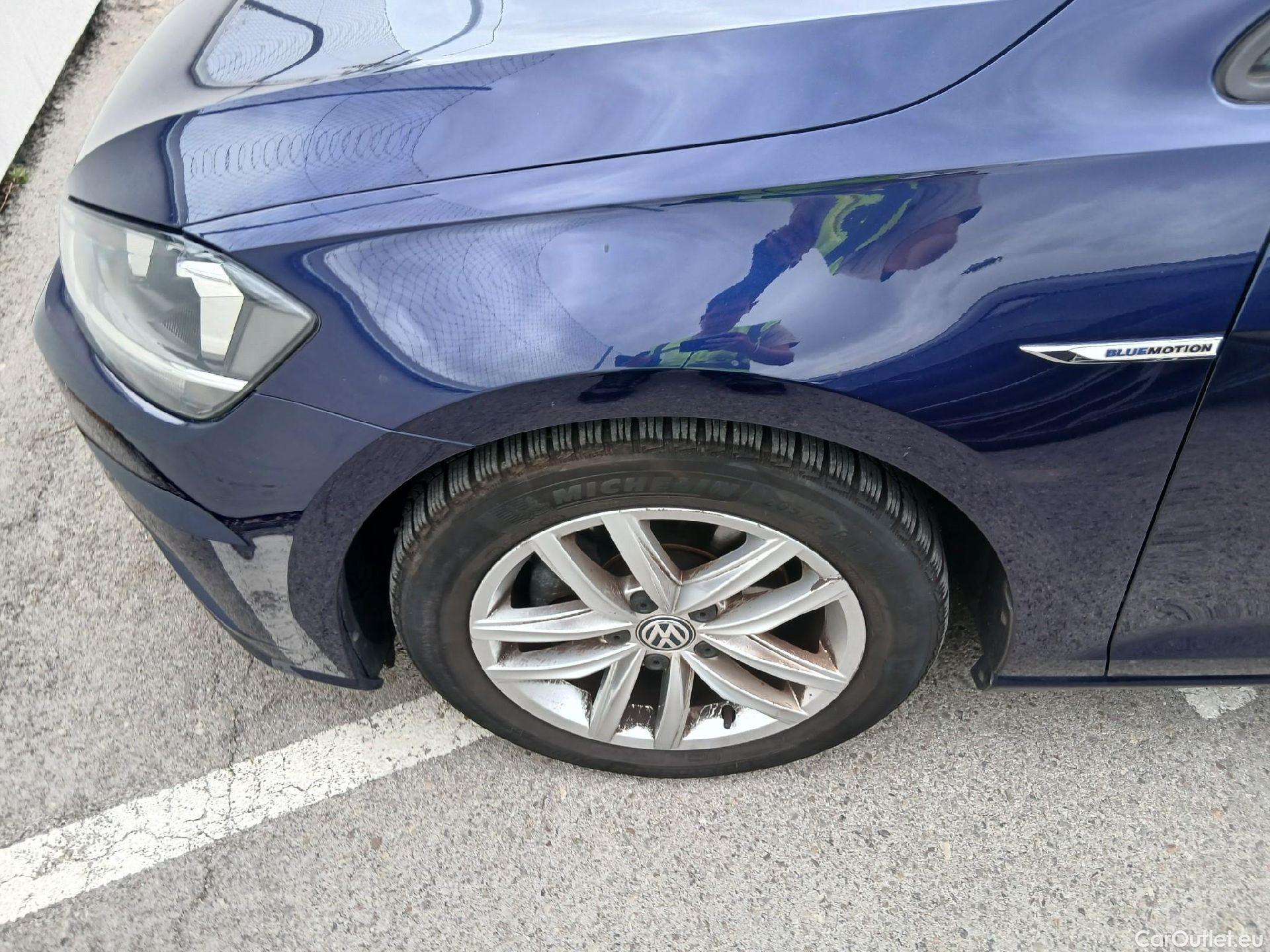  Volkswagen  Golf  VOLKSWAGEN / 2016 / 5P / familiar Last Edition 1.5 TSI 96kW(130CV) Variant #5