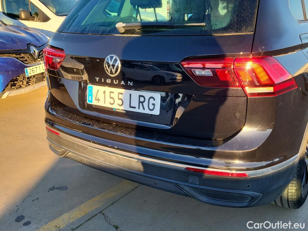  Volkswagen  Tiguan VOLKSWAGEN  / 2020 / 5P / todoterreno Life 2.0 TDI 110kW (150CV) DSG (AC2) #21