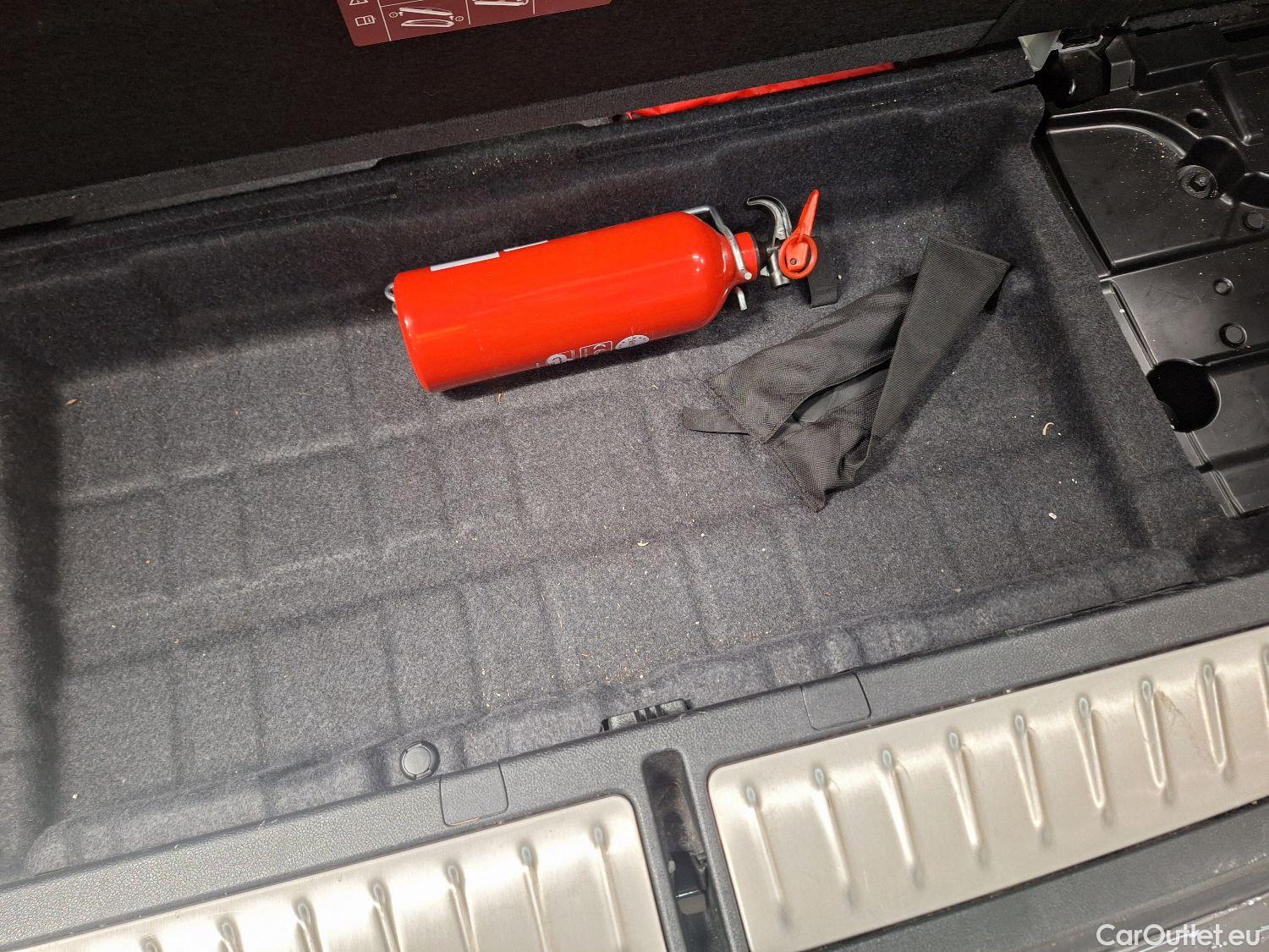  Bmw  Serie 5 BMW, 5-serie To FL'20, BMW 5 Reeks Touring 518d Aut. (110 kW) 5d #1