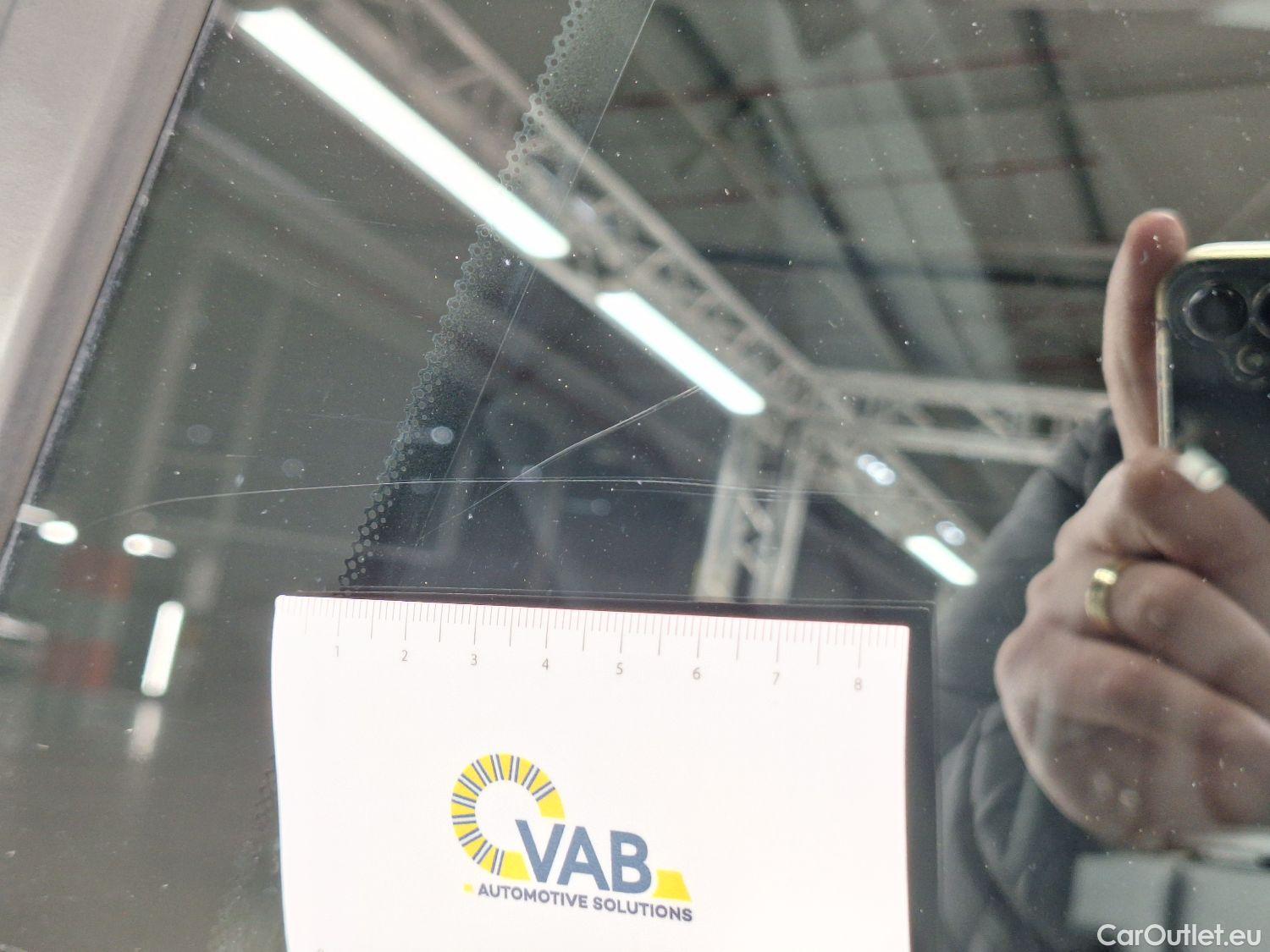  Bmw  X1 BMW,  FL'19, BMW  sDrive16dA (85 kW) 5d #33