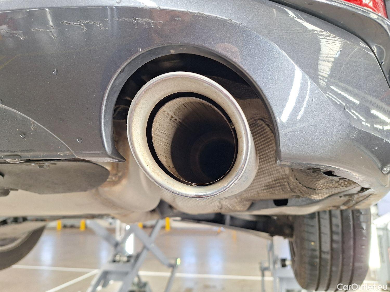  Bmw  Serie 3 BMW, 3-serie '18, BMW 3 Reeks Berline 318iA (115 kW) 4d #31