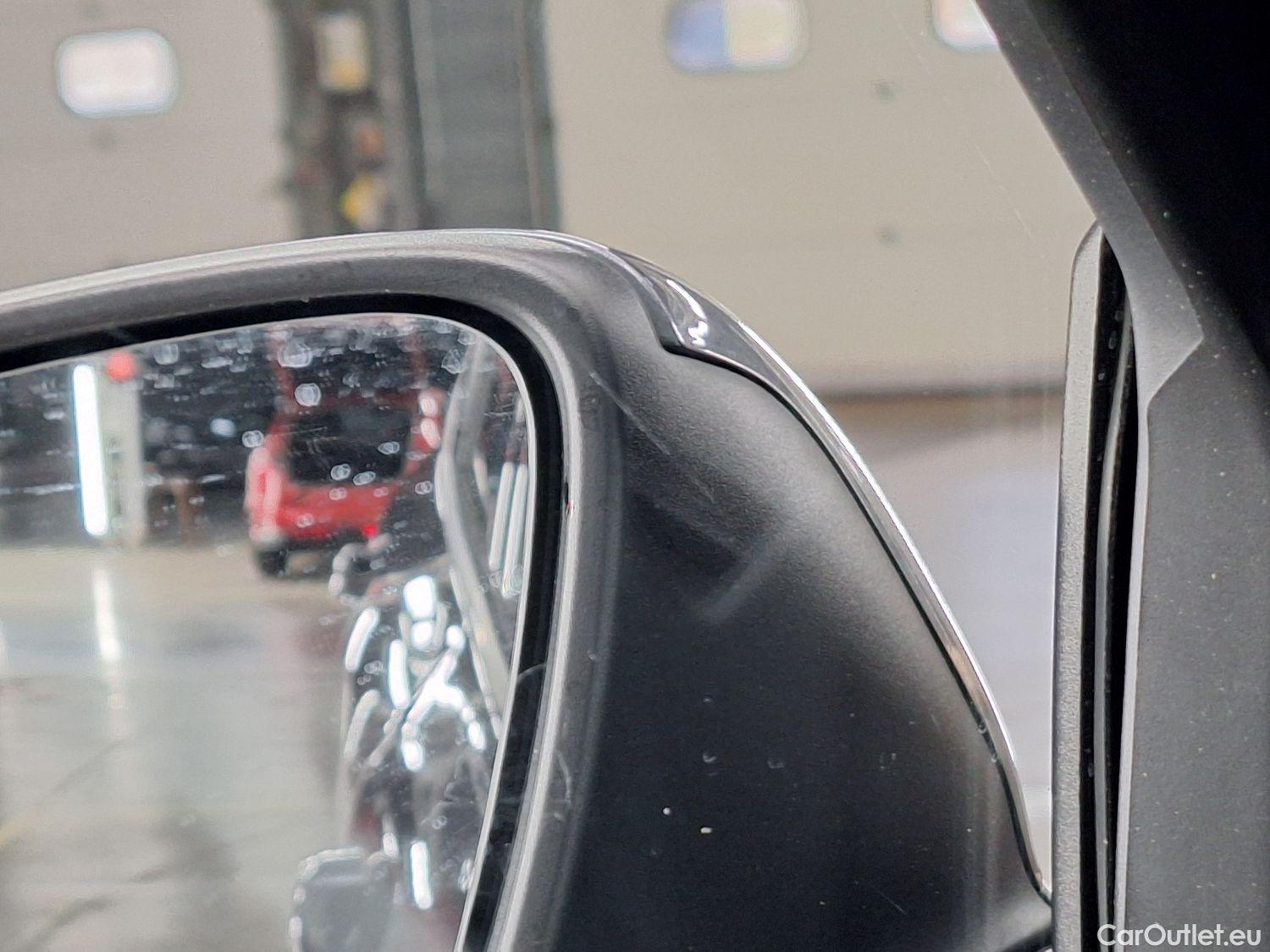  Bmw  X1 BMW,  FL'19, BMW  sDrive16dA (85 kW) 5d #3