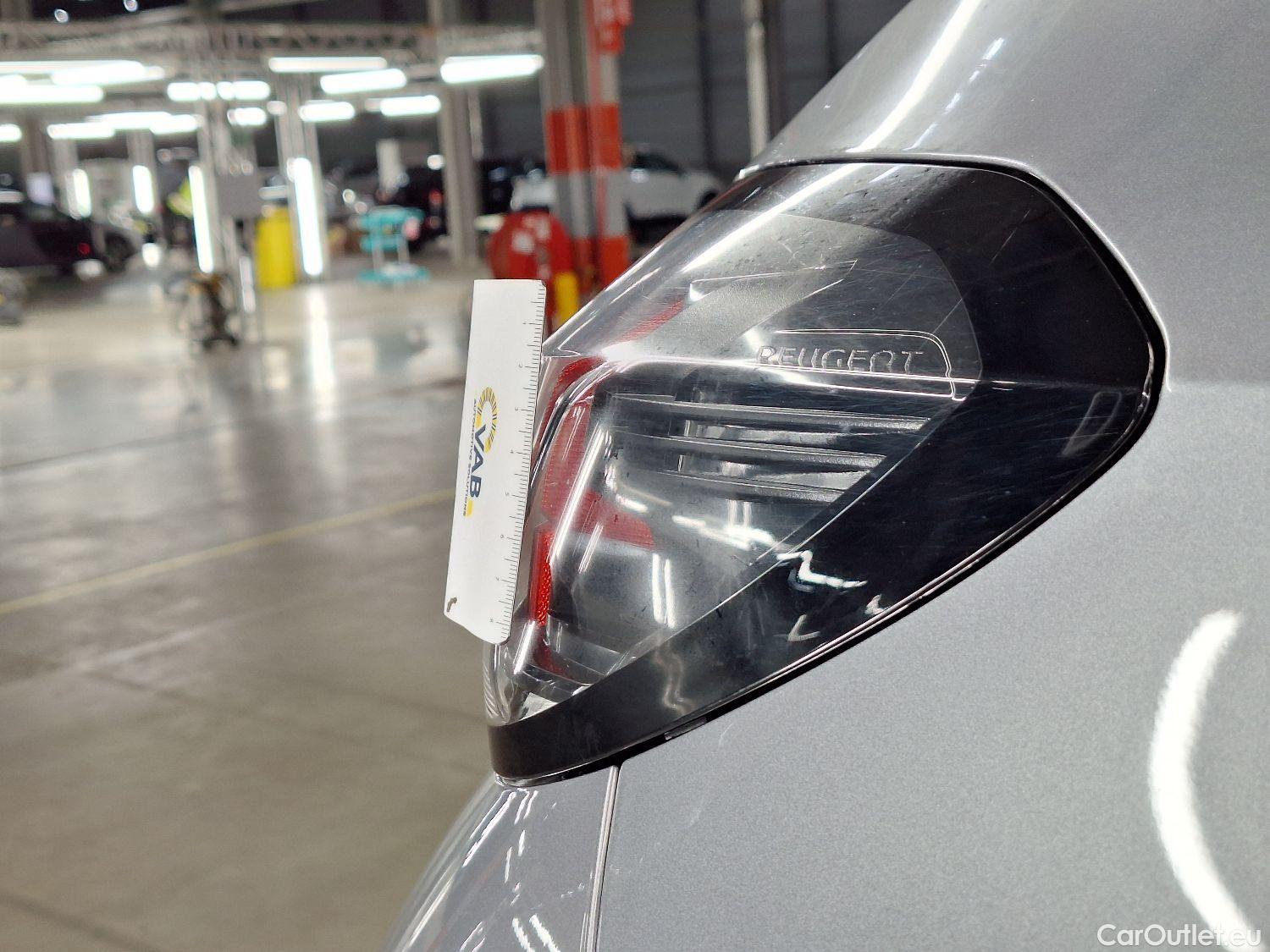  Peugeot  208 Peugeot,  '19, Peugeot  1.5 BlueHDi 100 MAN6 S&S Active pack 5 #17