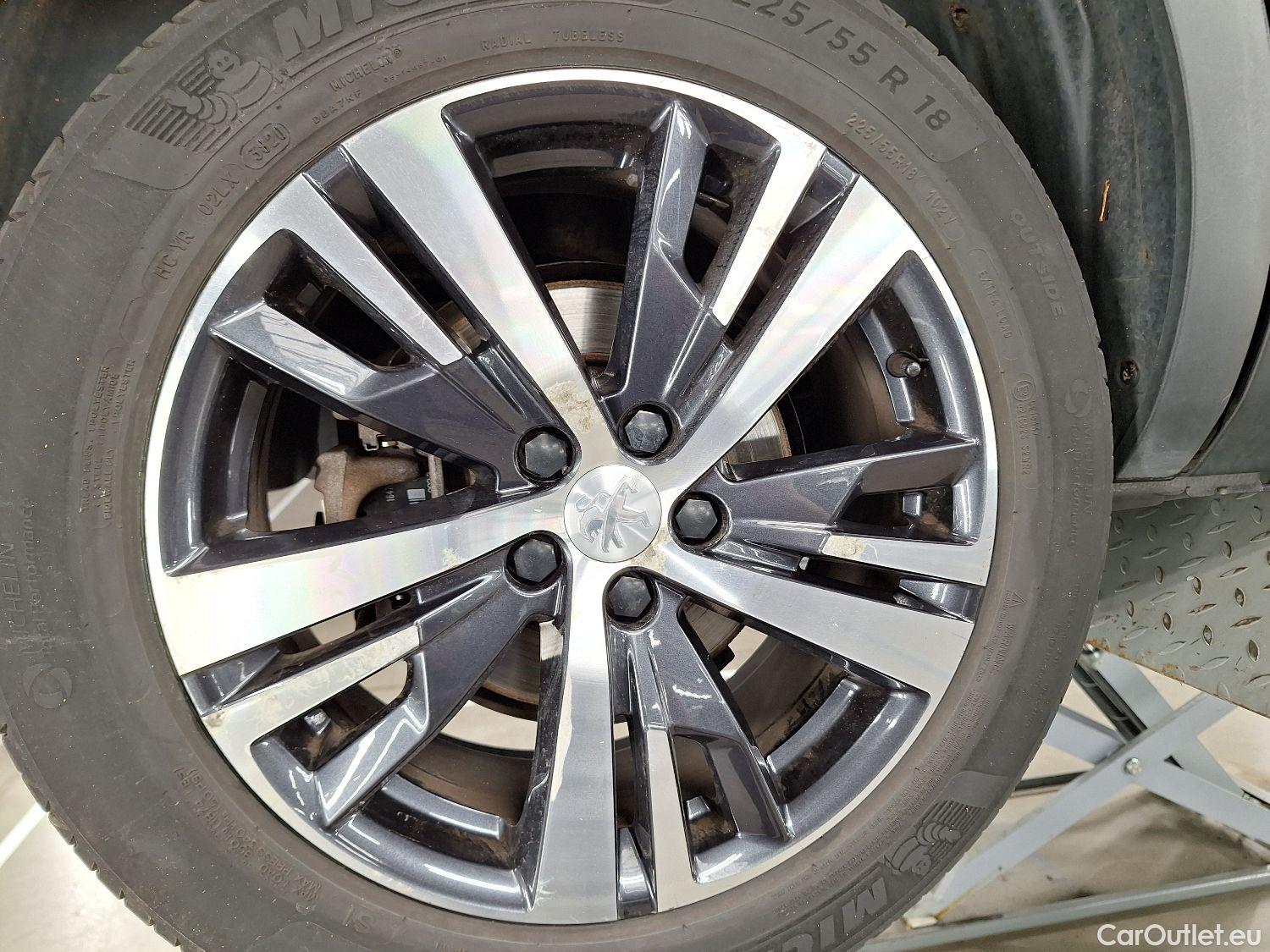  Peugeot  5008 Peugeot,  '16, Peugeot  1.5 BlueHDi 96kW S&S EAT8 GT Line 5d #6